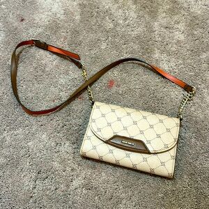 Beige Nine West cross body purse